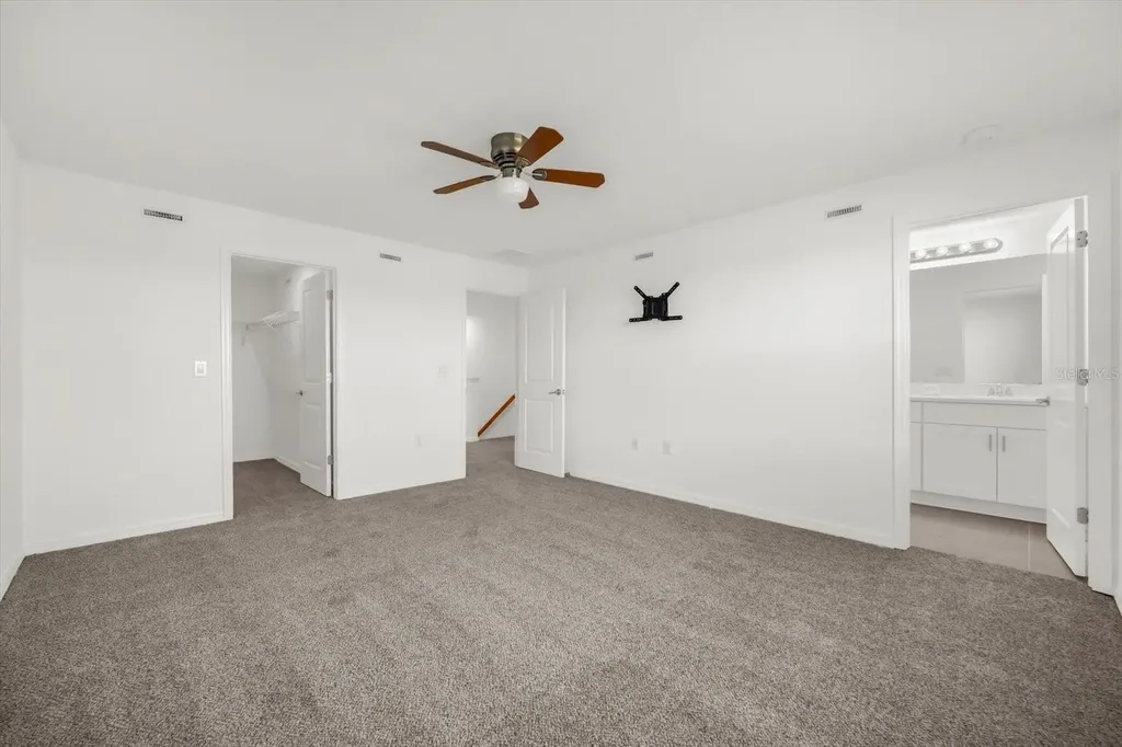 8592 Lunar Skye Street Sarasota FL 34241