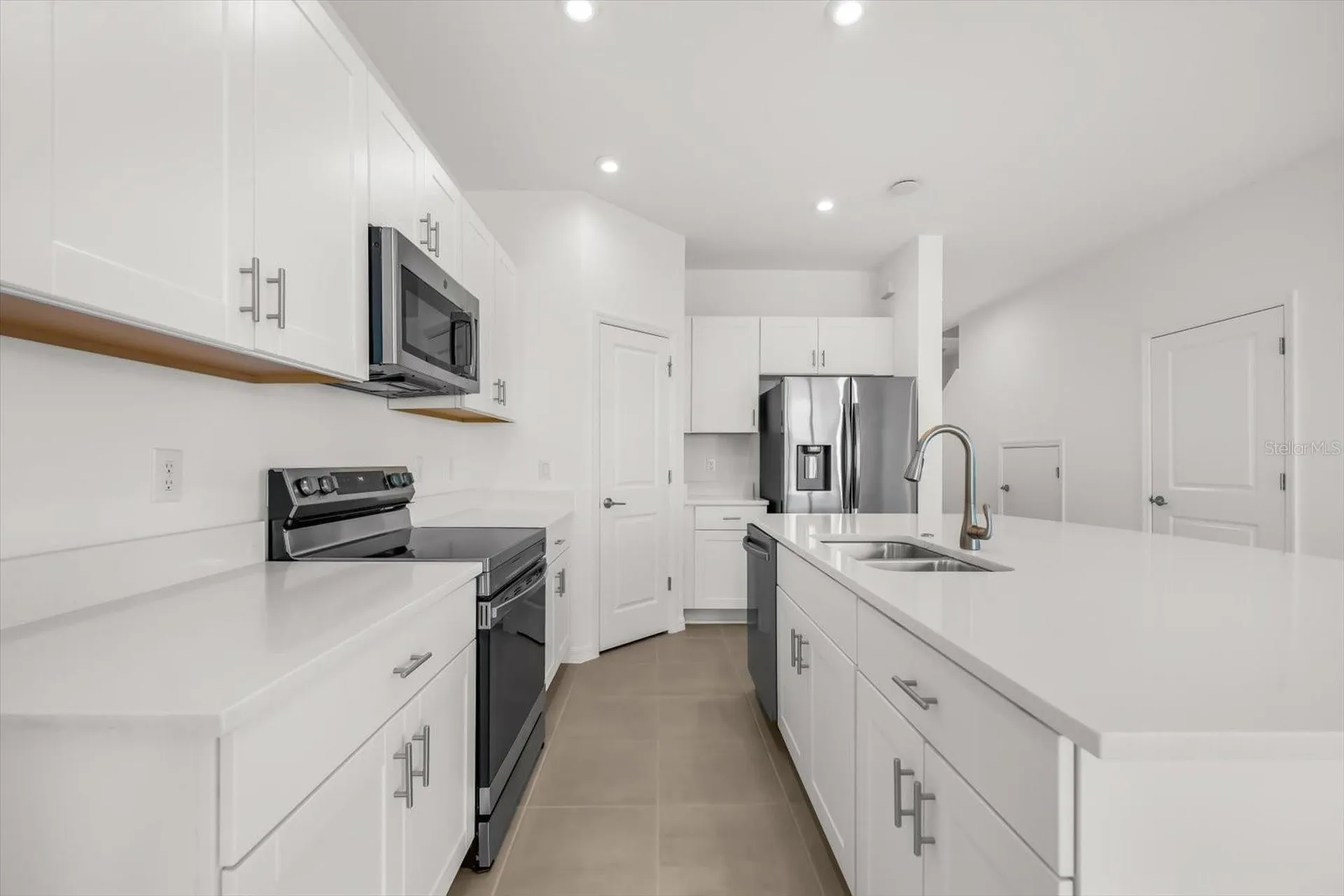 8592 Lunar Skye Street Sarasota FL 34241
