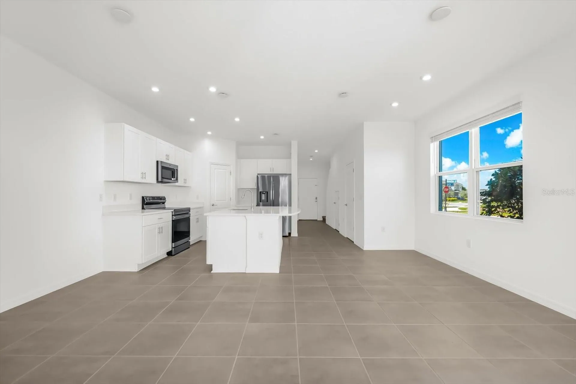8592 Lunar Skye Street Sarasota FL 34241