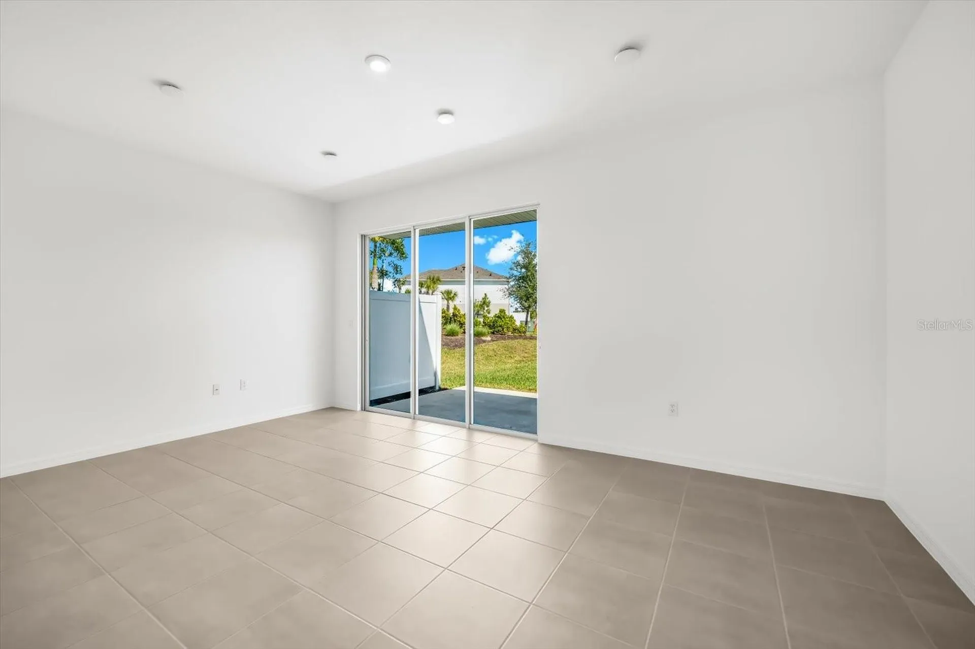 8592 Lunar Skye Street Sarasota FL 34241