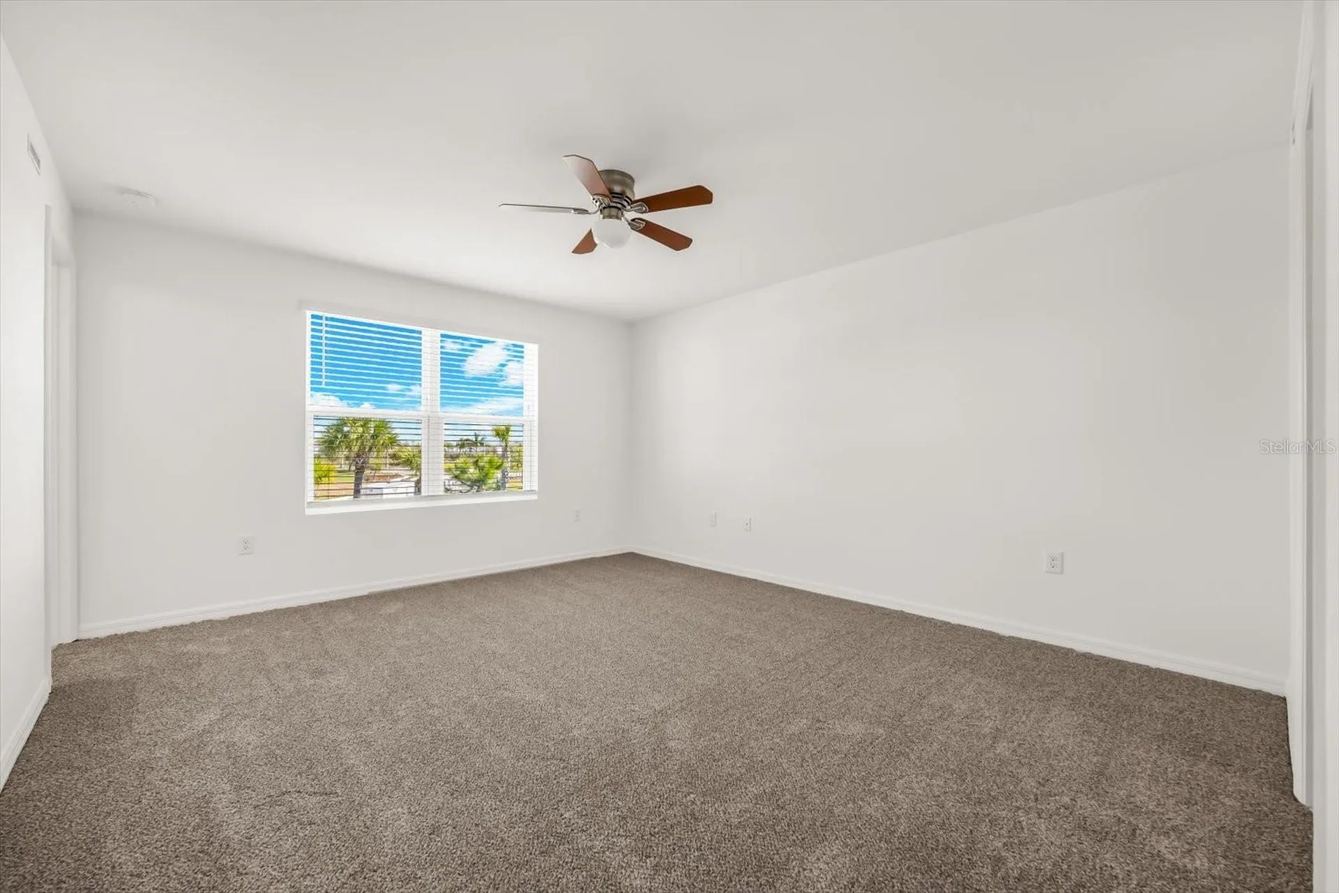 8592 Lunar Skye Street Sarasota FL 34241