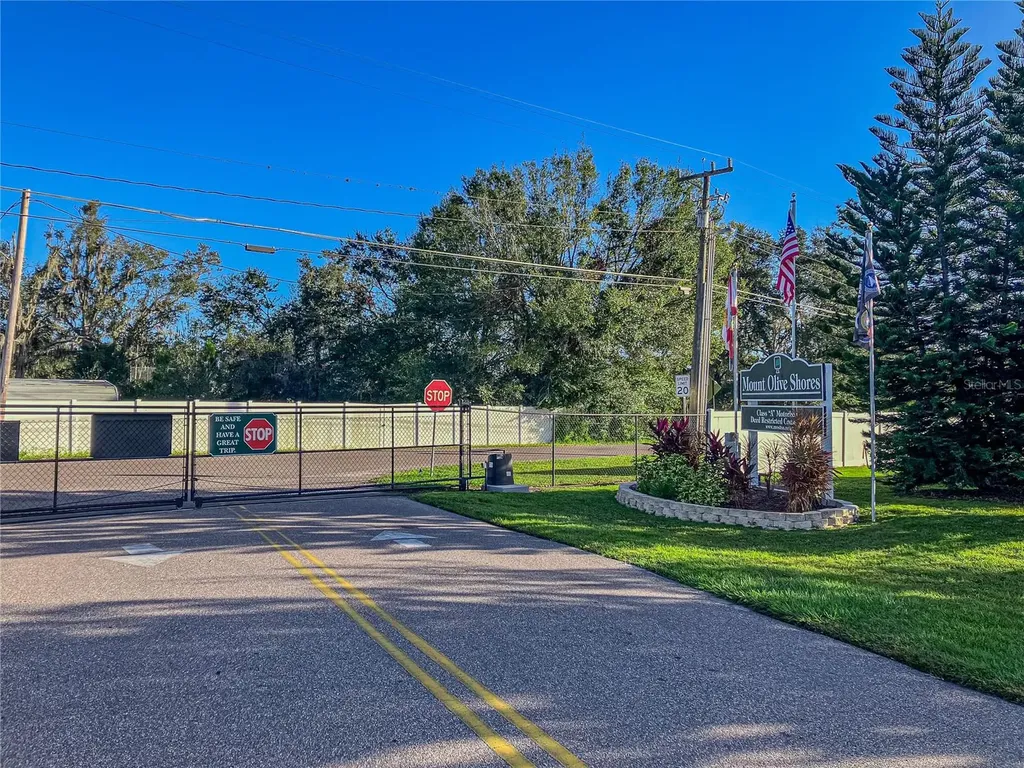 4905 Shore Line Drive Polk City FL 33868