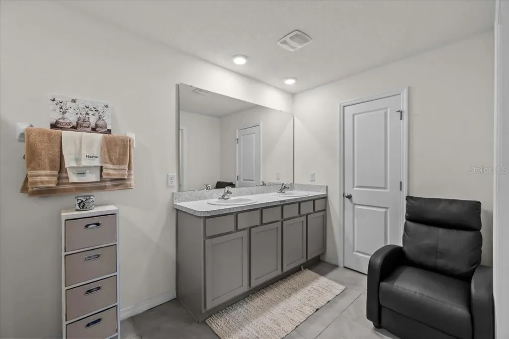 12148 White Cypress Place Riverview FL 33569