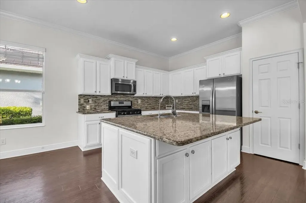 904 Riverscape Street Bradenton FL 34208