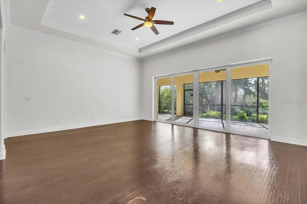 904 Riverscape Street Bradenton FL 34208