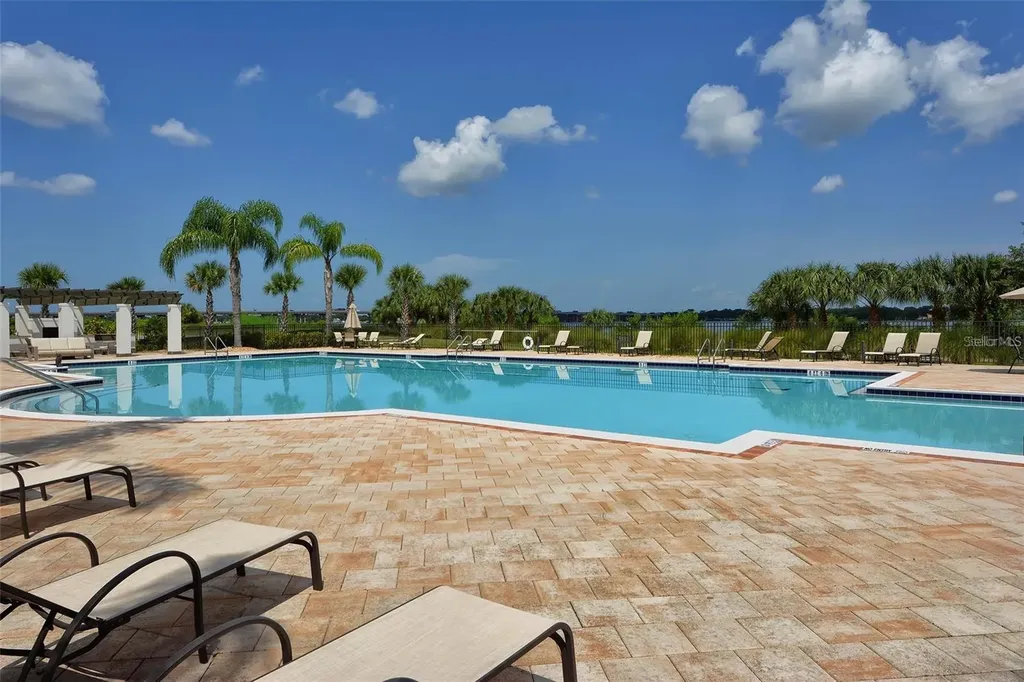 904 Riverscape Street Bradenton FL 34208