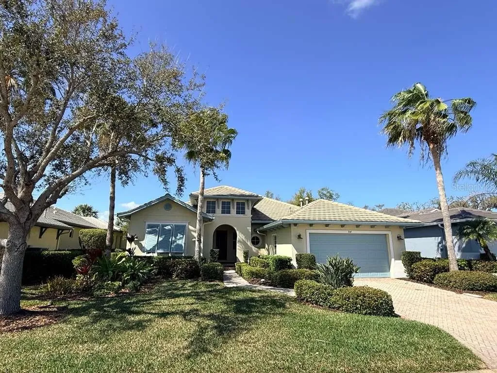 904 Riverscape Street Bradenton FL 34208