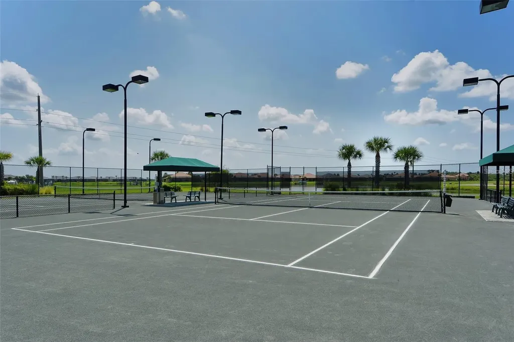 904 Riverscape Street Bradenton FL 34208