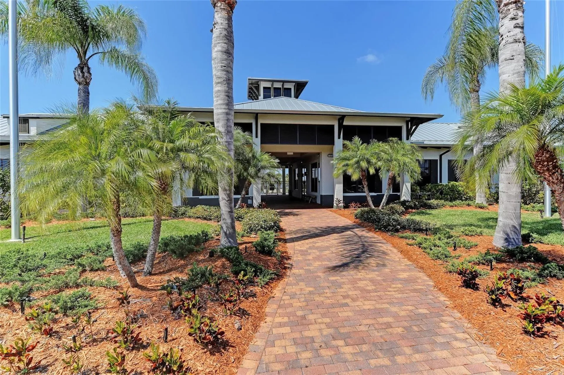 904 Riverscape Street Bradenton FL 34208