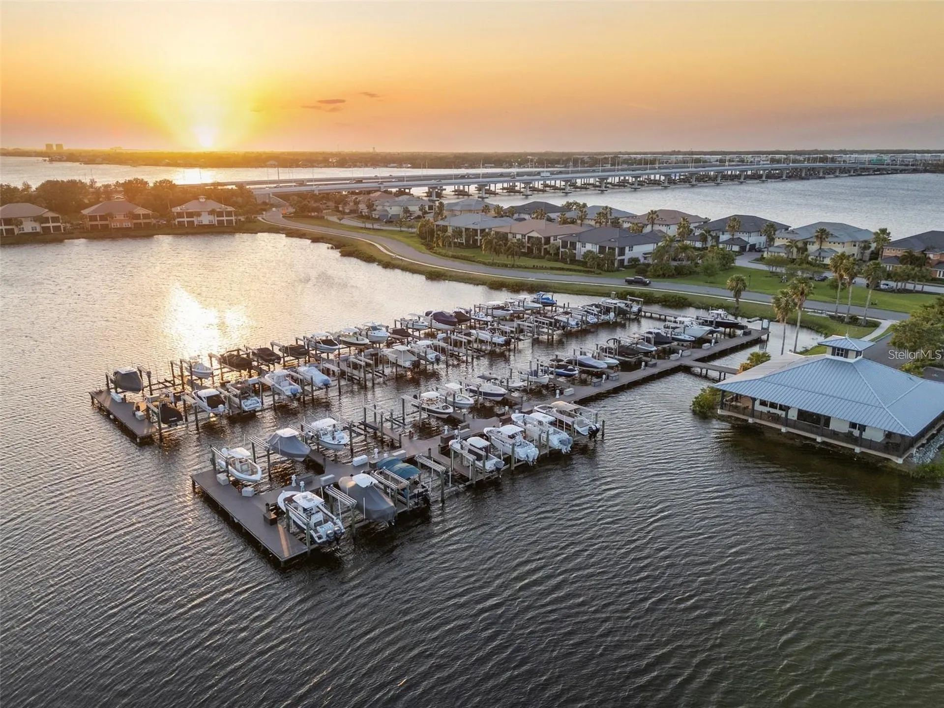 904 Riverscape Street Bradenton FL 34208
