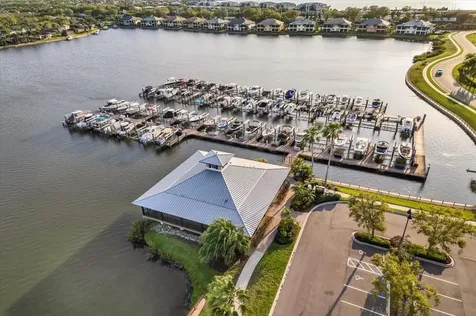 904 Riverscape Street Bradenton FL 34208
