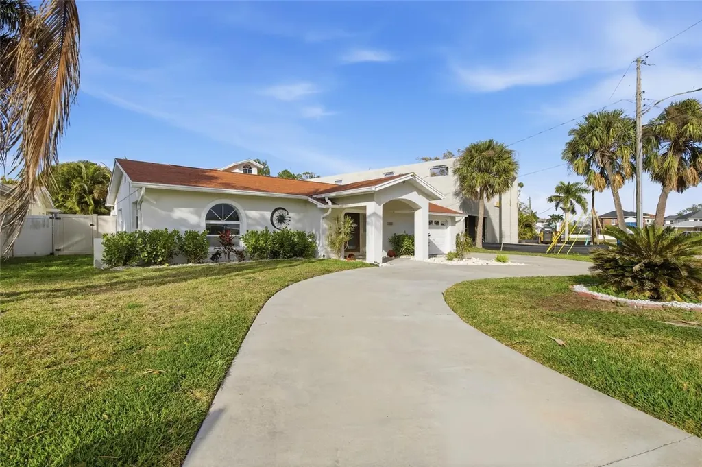 1801 Bayou Grande Boulevard NE St Petersburg FL 33703