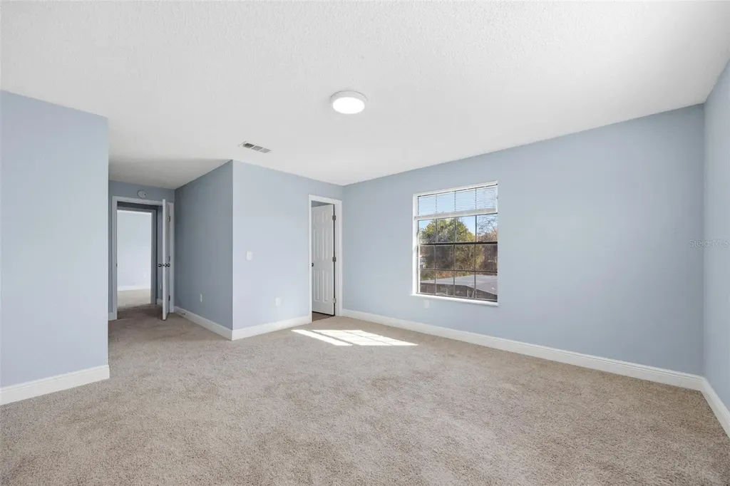 33710 Linda Lane Leesburg FL 34788