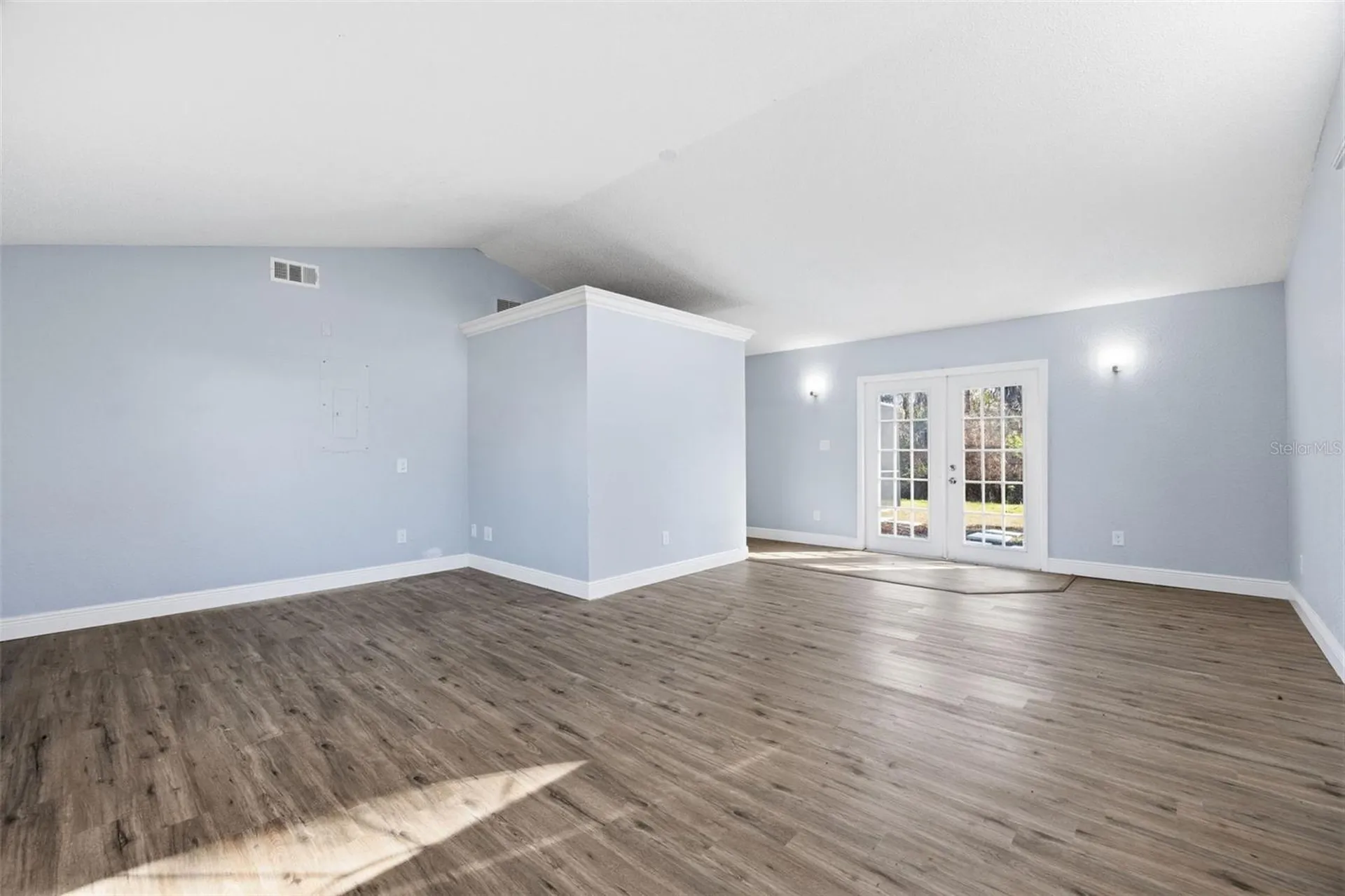 33710 Linda Lane Leesburg FL 34788