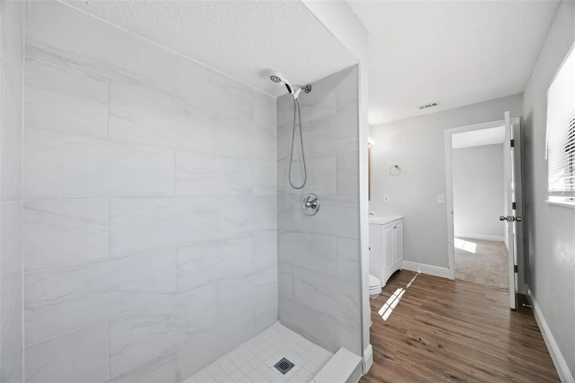33710 Linda Lane Leesburg FL 34788