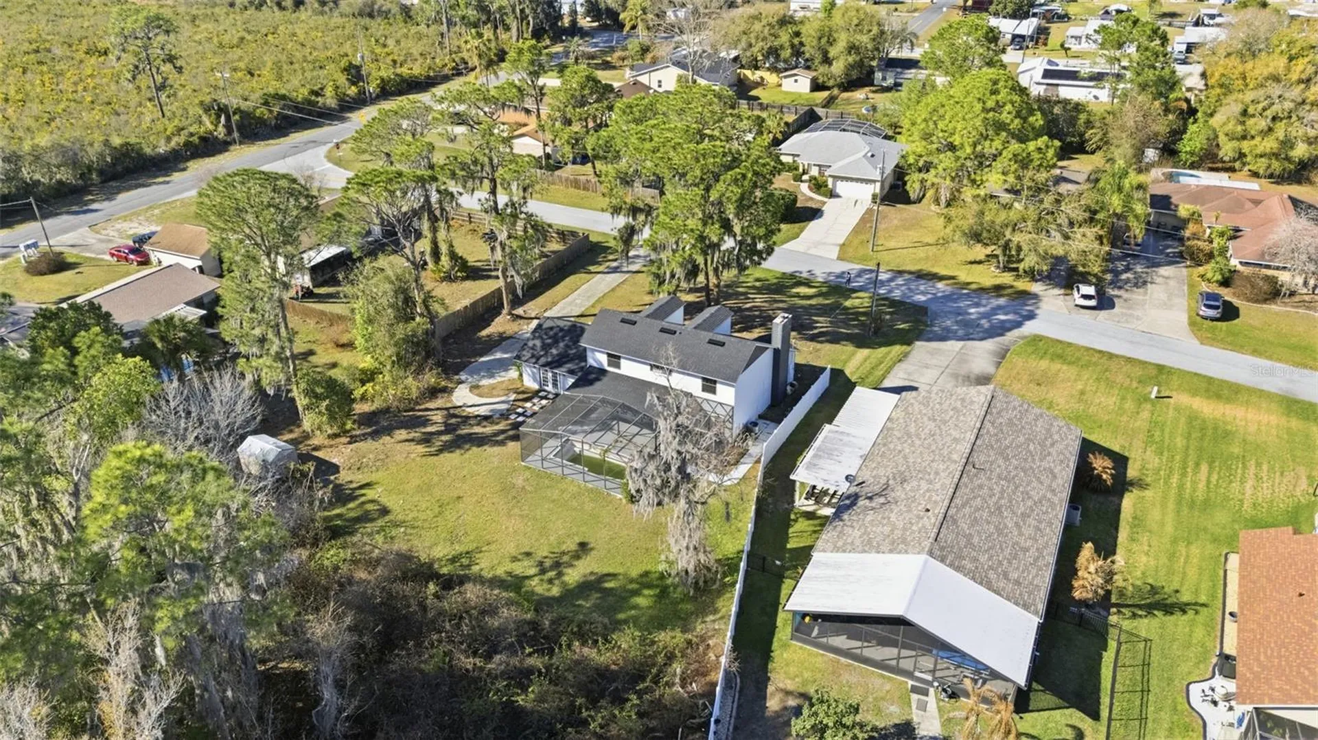 33710 Linda Lane Leesburg FL 34788