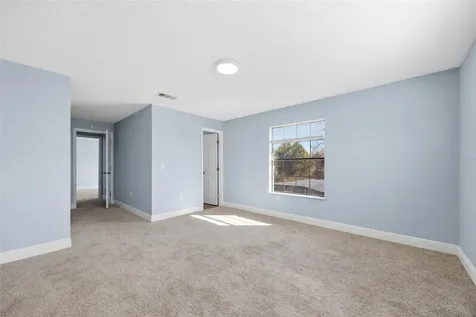 33710 Linda Lane Leesburg FL 34788