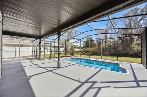 33710 Linda Lane Leesburg FL 34788