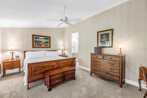 812 Amelia Court NE St Petersburg FL 33702