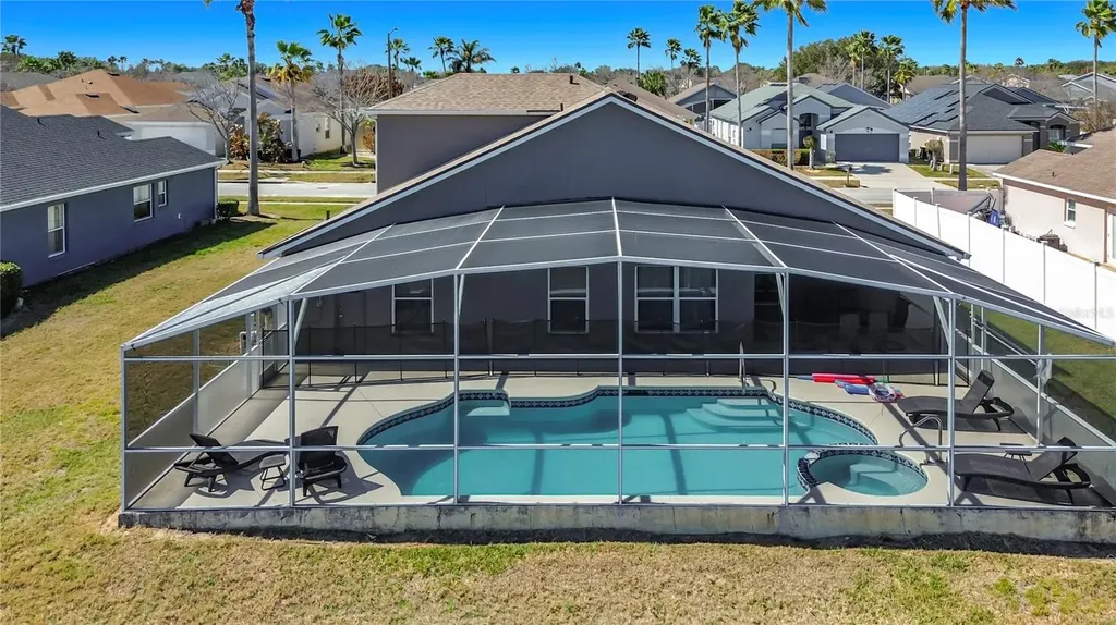 314 Lockbreeze Drive Davenport FL 33897
