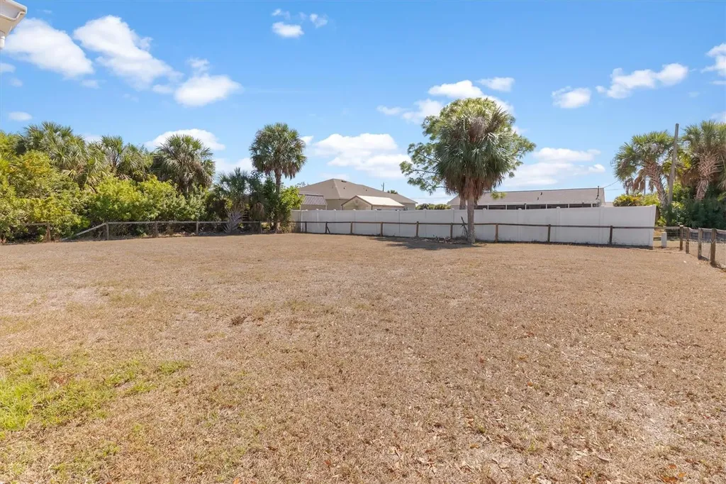 18019 Avonsdale Circle Port Charlotte FL 33948