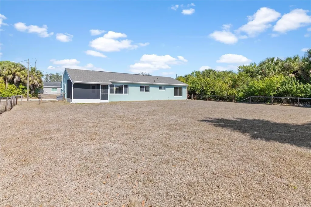 18019 Avonsdale Circle Port Charlotte FL 33948
