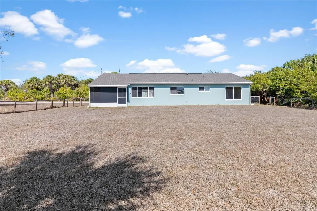 18019 Avonsdale Circle Port Charlotte FL 33948