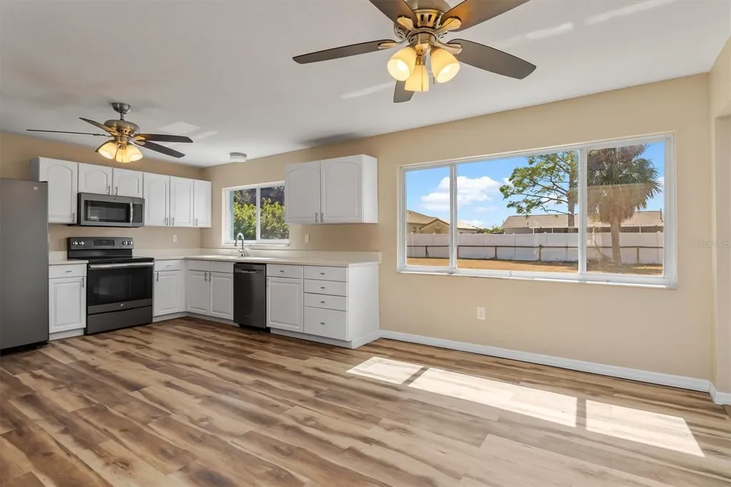 18019 Avonsdale Circle Port Charlotte FL 33948