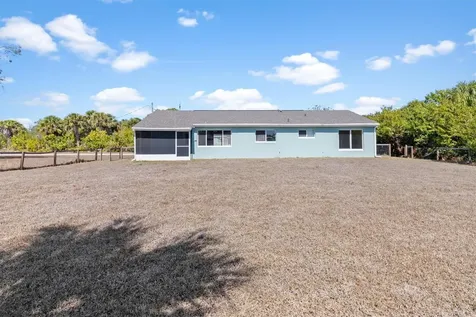 18019 Avonsdale Circle Port Charlotte FL 33948