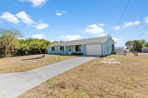 18019 Avonsdale Circle Port Charlotte FL 33948