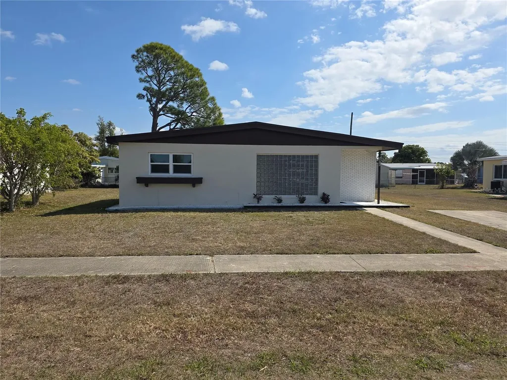 2456 Picnic Street Port Charlotte FL 33952