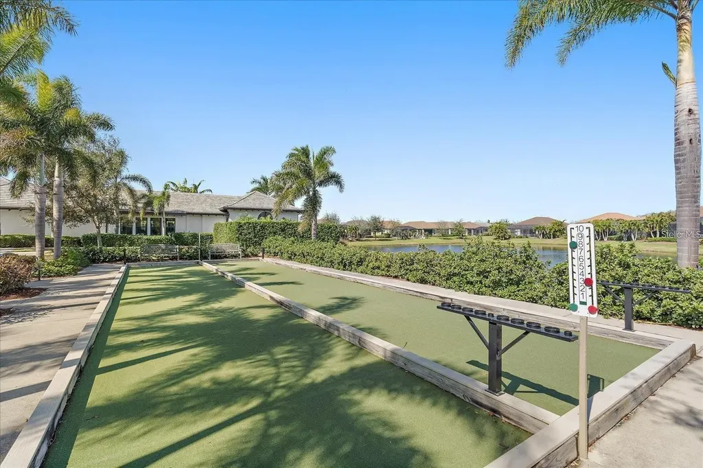 12749 Coastal Breeze Way Bradenton FL 34211