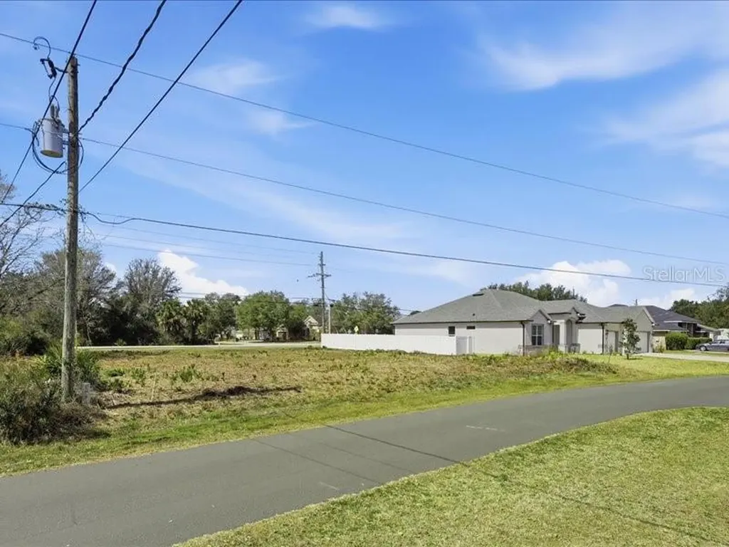 27 Lamar Lane Palm Coast FL 32137