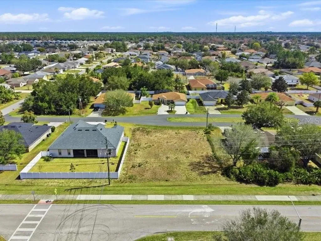 27 Lamar Lane Palm Coast FL 32137