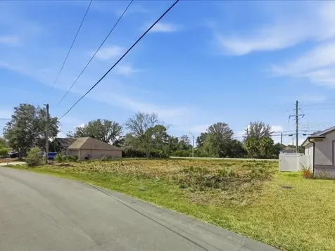 27 Lamar Lane Palm Coast FL 32137