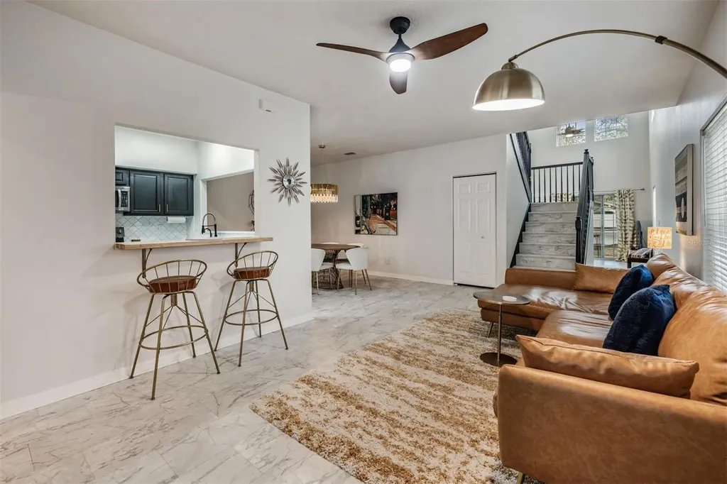 902 Woodbridge Court Safety Harbor FL 34695