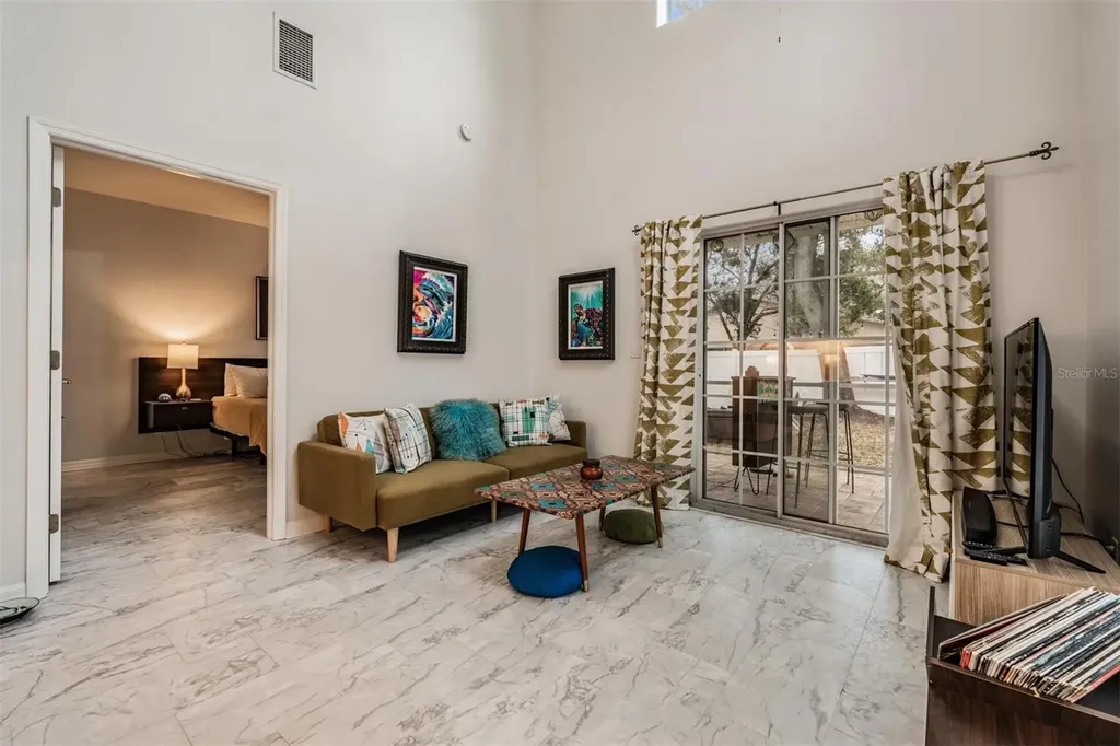 902 Woodbridge Court Safety Harbor FL 34695