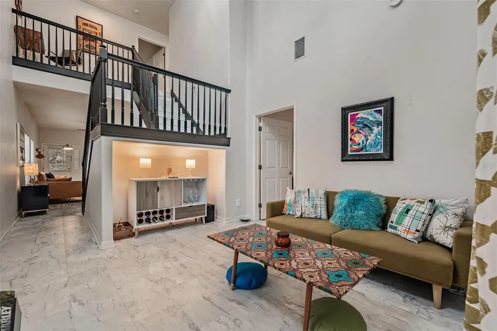 902 Woodbridge Court Safety Harbor FL 34695