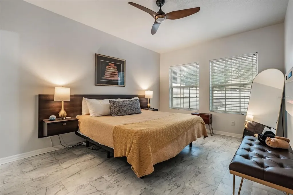 902 Woodbridge Court Safety Harbor FL 34695