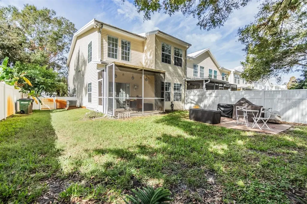 902 Woodbridge Court Safety Harbor FL 34695