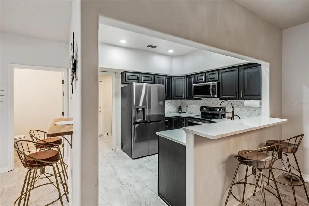 902 Woodbridge Court Safety Harbor FL 34695