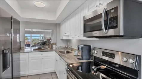 8625 Midnight Pass Road Sarasota FL 34242