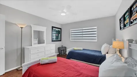 8625 Midnight Pass Road Sarasota FL 34242