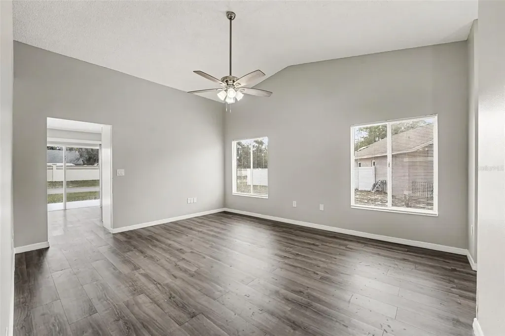3339 Queens Cove Loop Winter Haven FL 33880