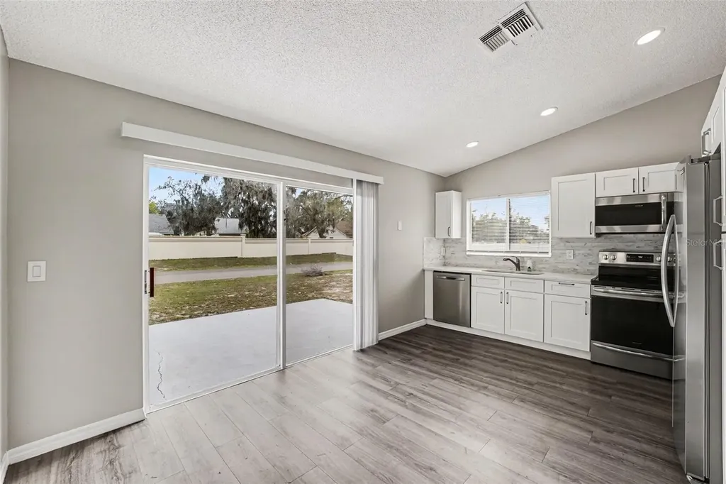 3339 Queens Cove Loop Winter Haven FL 33880