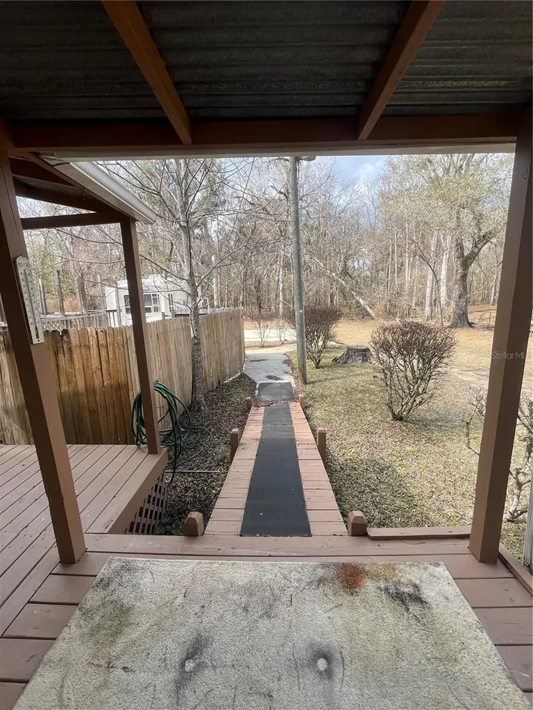 1859 NW 82nd Terrace Bell FL 32619