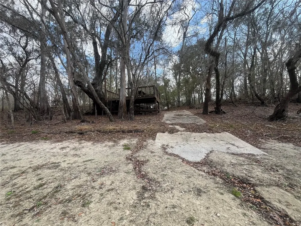 1859 NW 82nd Terrace Bell FL 32619