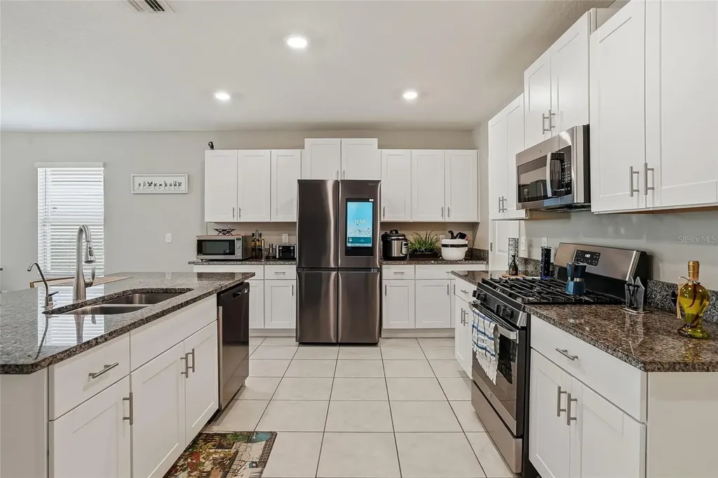 5431 Amaryllis Garden Street Ruskin FL 33570