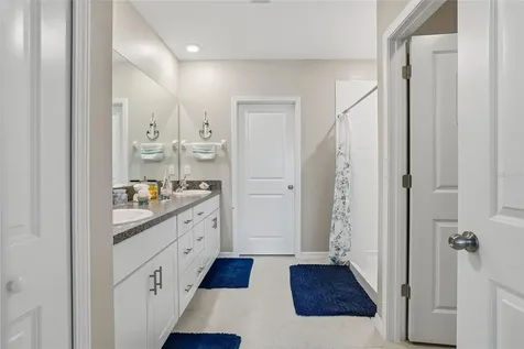 5431 Amaryllis Garden Street Ruskin FL 33570