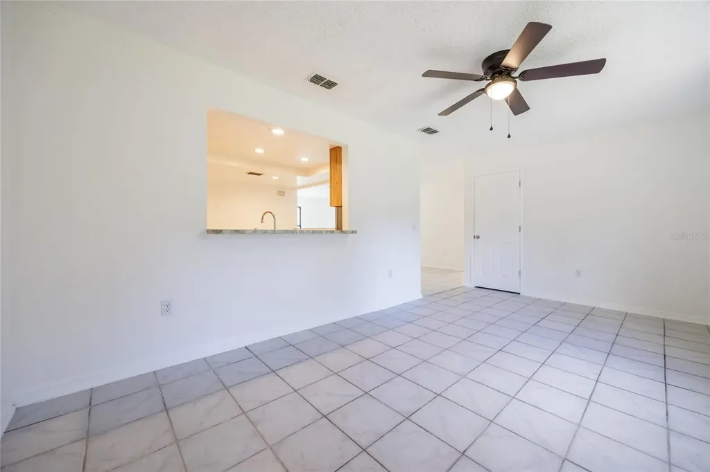 3207 E Withlacoochee Trail Dunnellon FL 34434